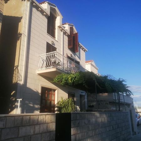 Ramy Dubrovnik Luaran gambar