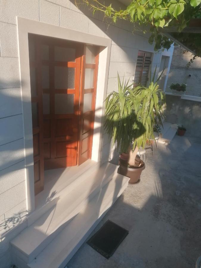 Ramy Dubrovnik Luaran gambar